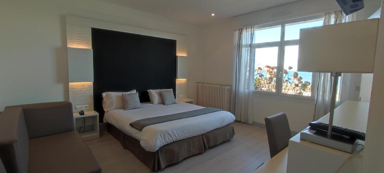 אונדאיי Hotel Uhainak מראה חיצוני תמונה